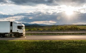 Mejores seguros de camión | 3 Opciones imperdibles