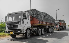 El seguro de camión cubre el cristal